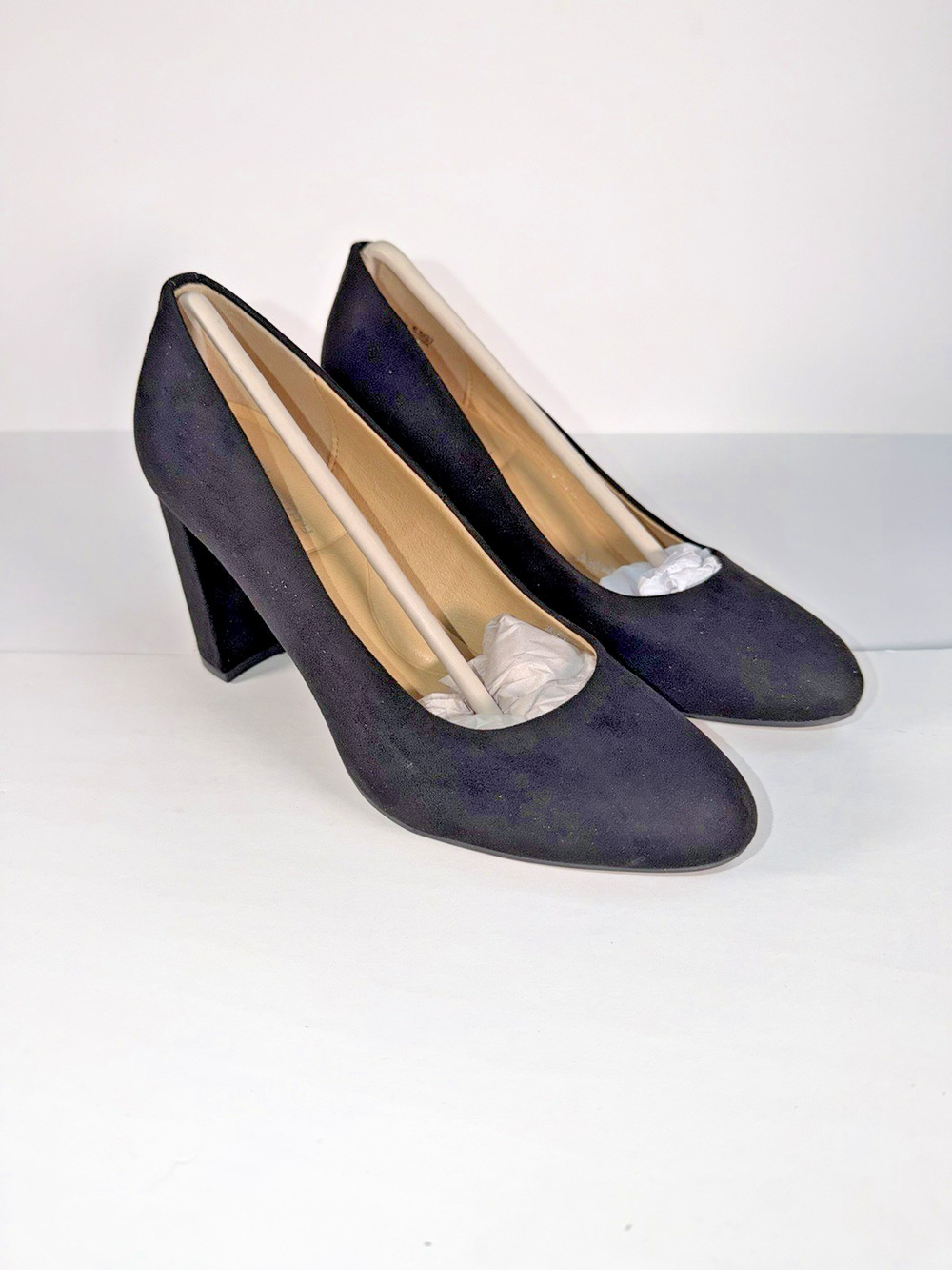 New In Box Cl by Chinese Laundry Lofty Super Suede Pump Women's Size 6.5 NIB